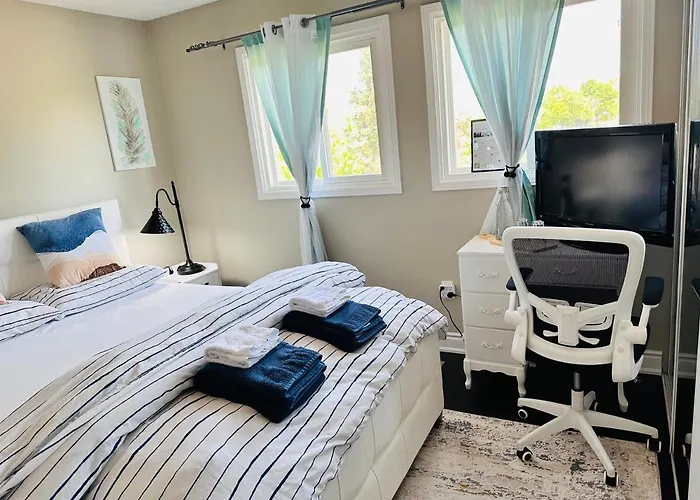 Deluxe Queen Room
