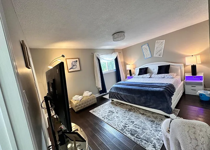 Deluxe King Suite
